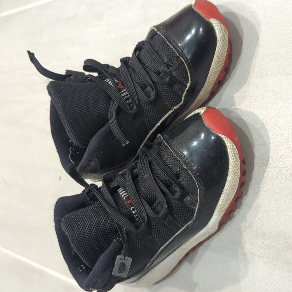 Jordan 11 Space Jam Bred. Toddler size 9C